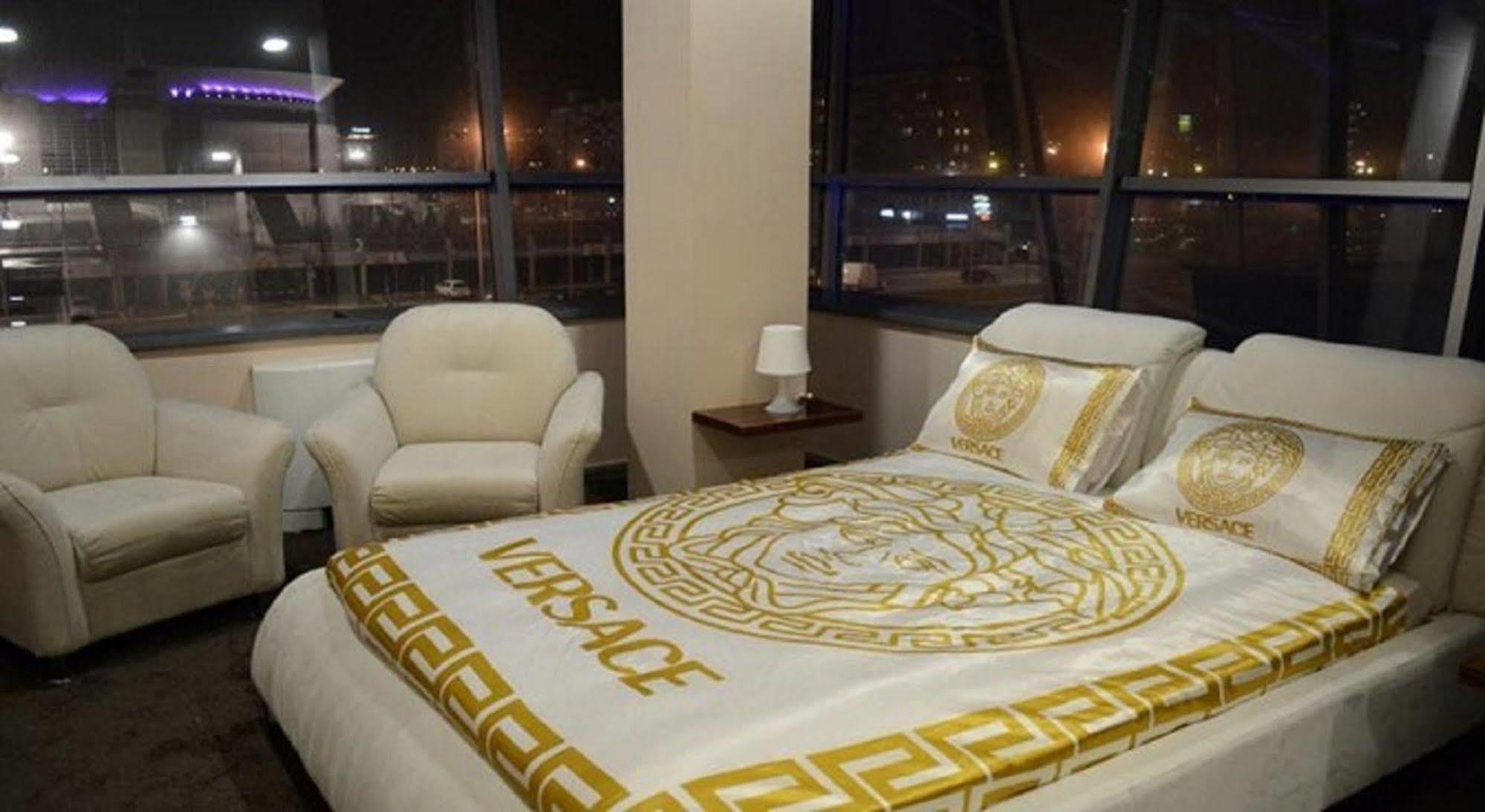 Hotel Metropolitan By Belgrade Arena ภายนอก รูปภาพ